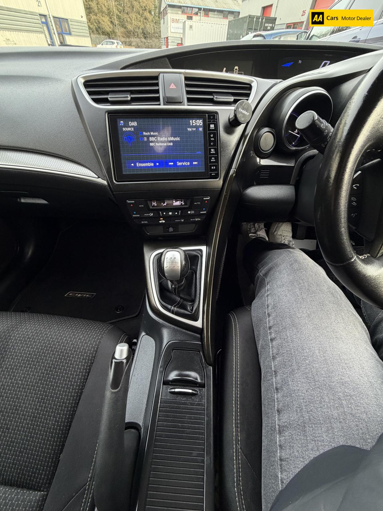 Used Honda Civic 2015 for sale - 77763001: Photo 15