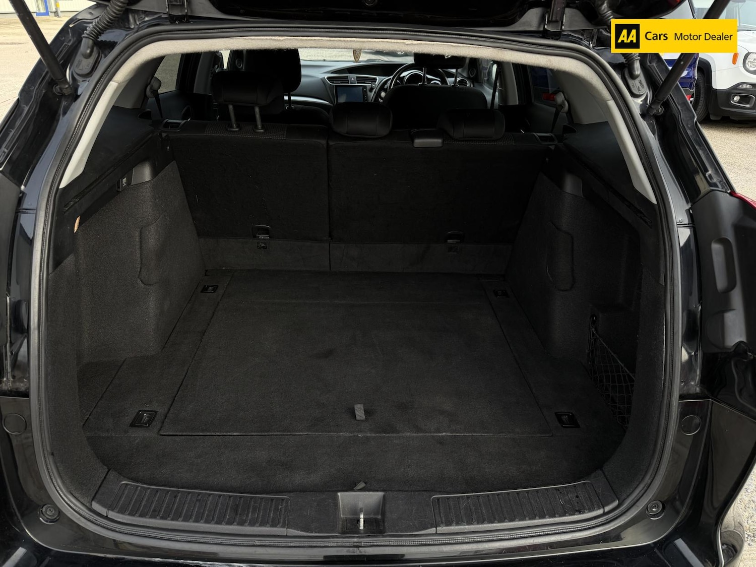 Used Honda Civic 2015 for sale - 77763001: Photo 24