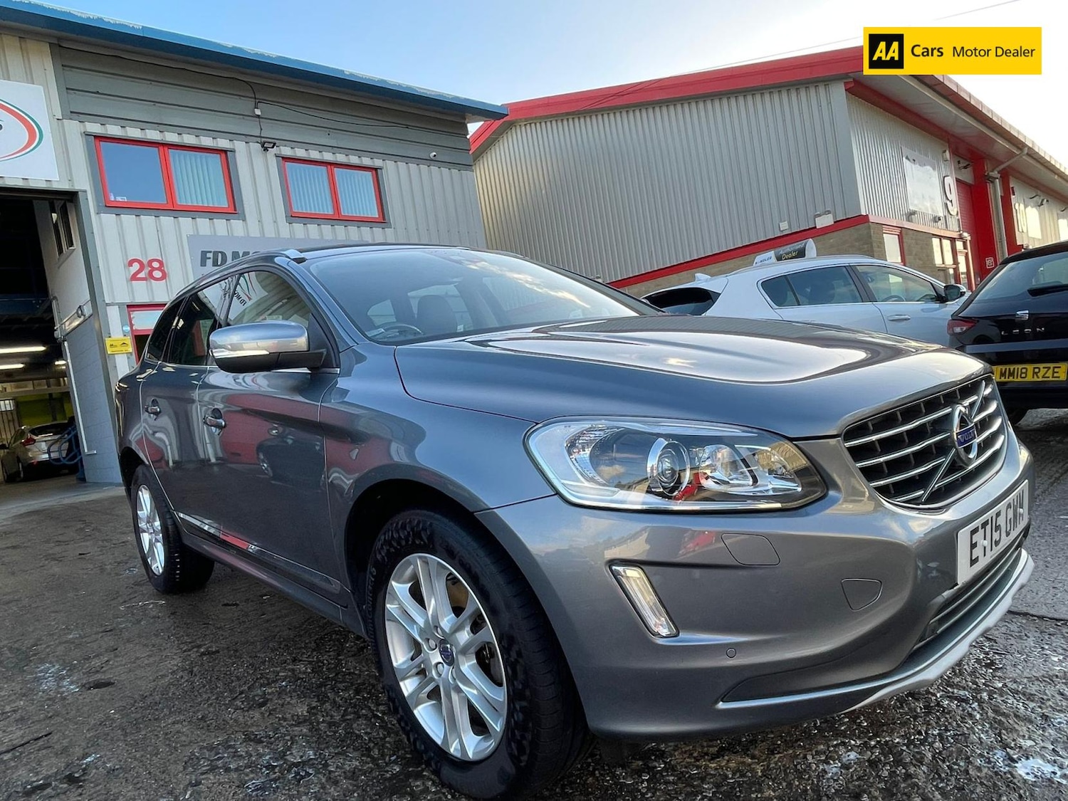 Used Volvo XC60 2015 for sale - 76336034: Photo 1