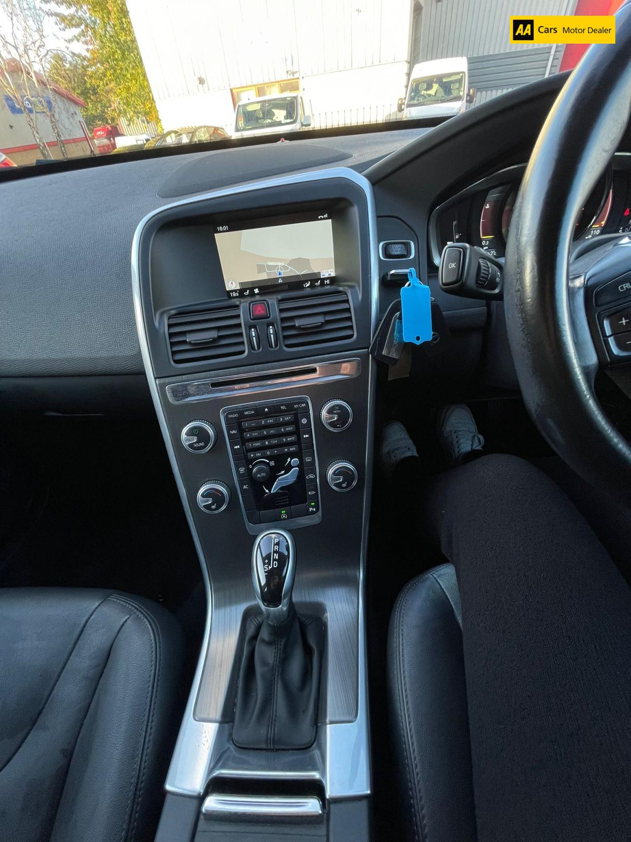 Used Volvo XC60 2015 for sale - 76336034: Photo 14