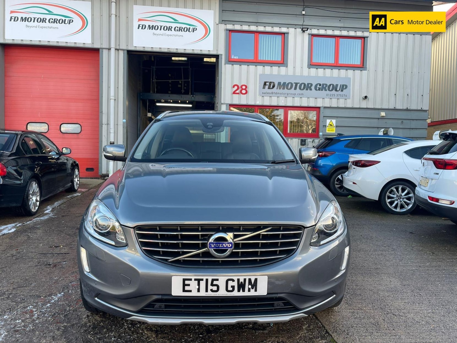 Used Volvo XC60 2015 for sale - 76336034: Photo 2