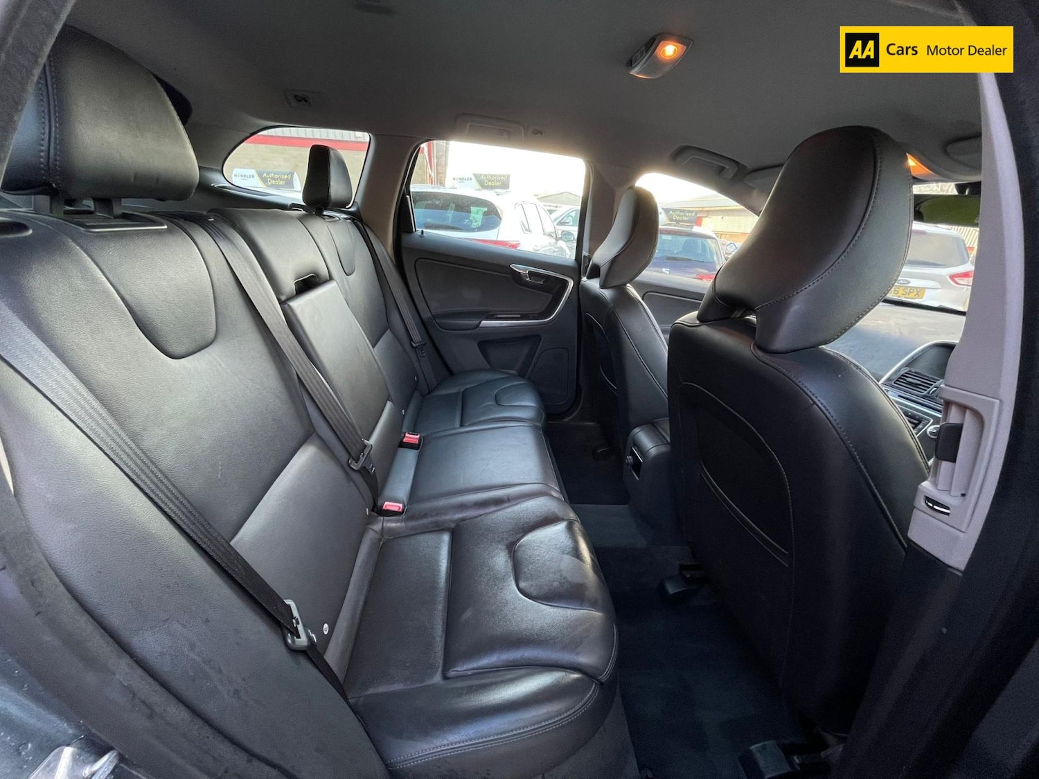 Used Volvo XC60 2015 for sale - 76336034: Photo 21