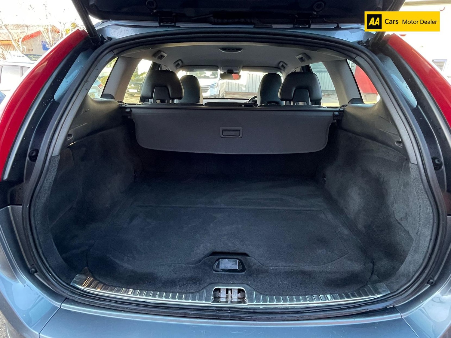 Used Volvo XC60 2015 for sale - 76336034: Photo 25