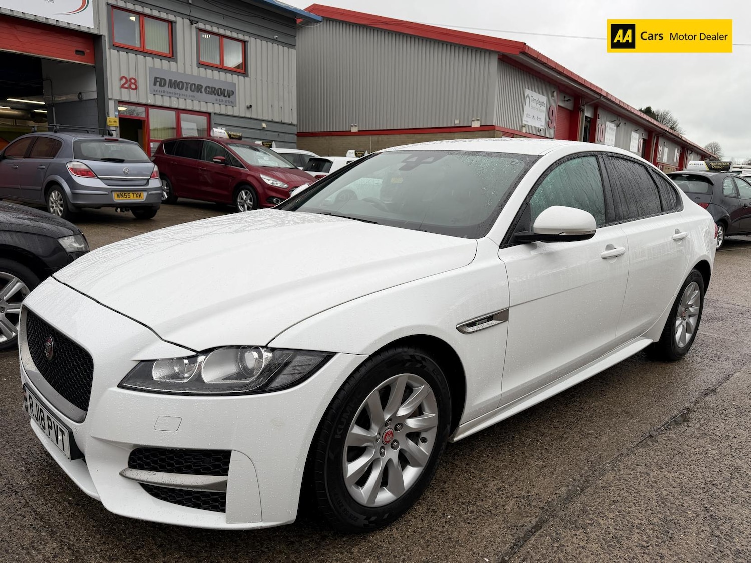 Used Jaguar XF 2018 for sale - 77903508: Photo 3