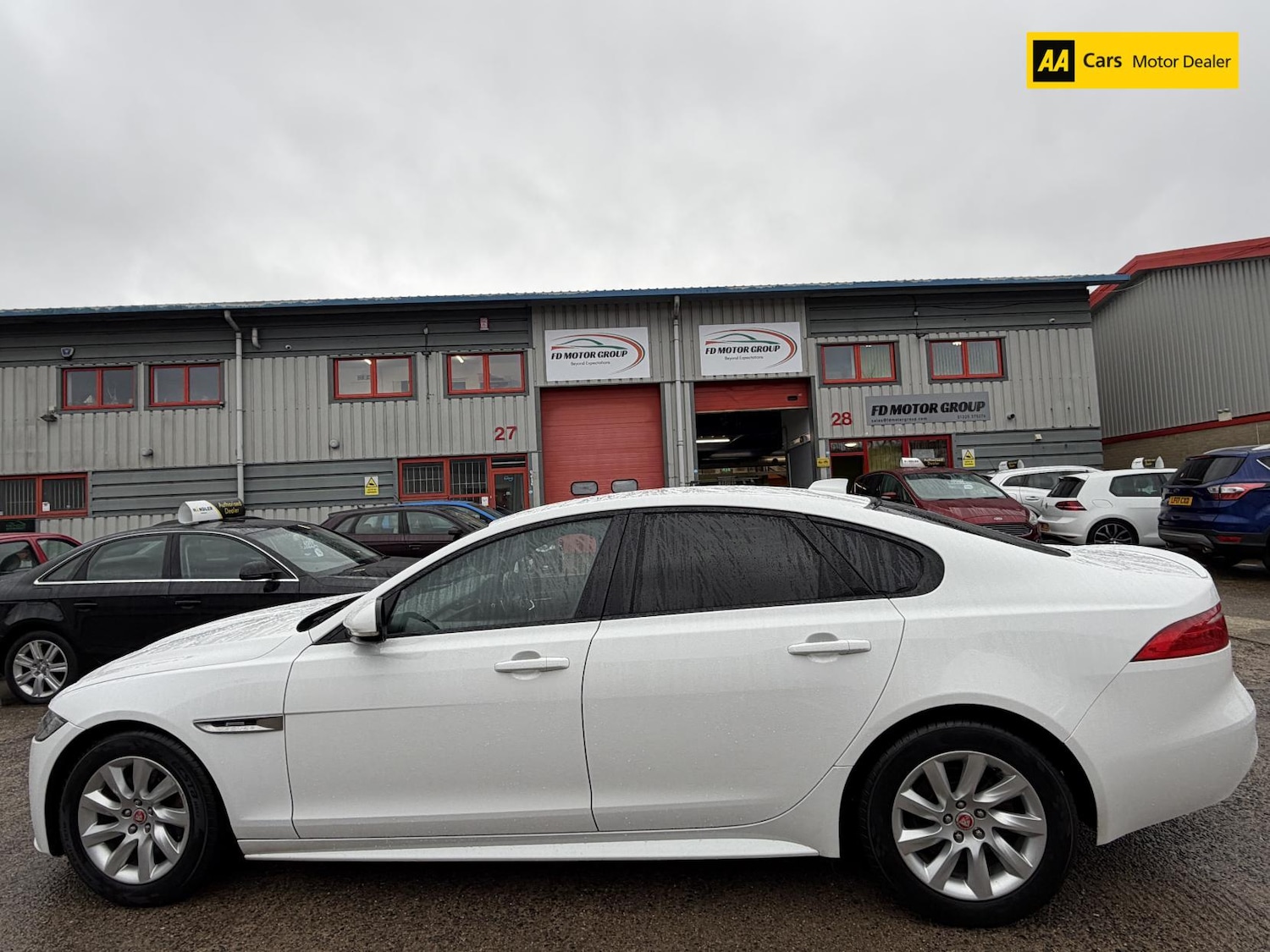 Used Jaguar XF 2018 for sale - 77903508: Photo 4