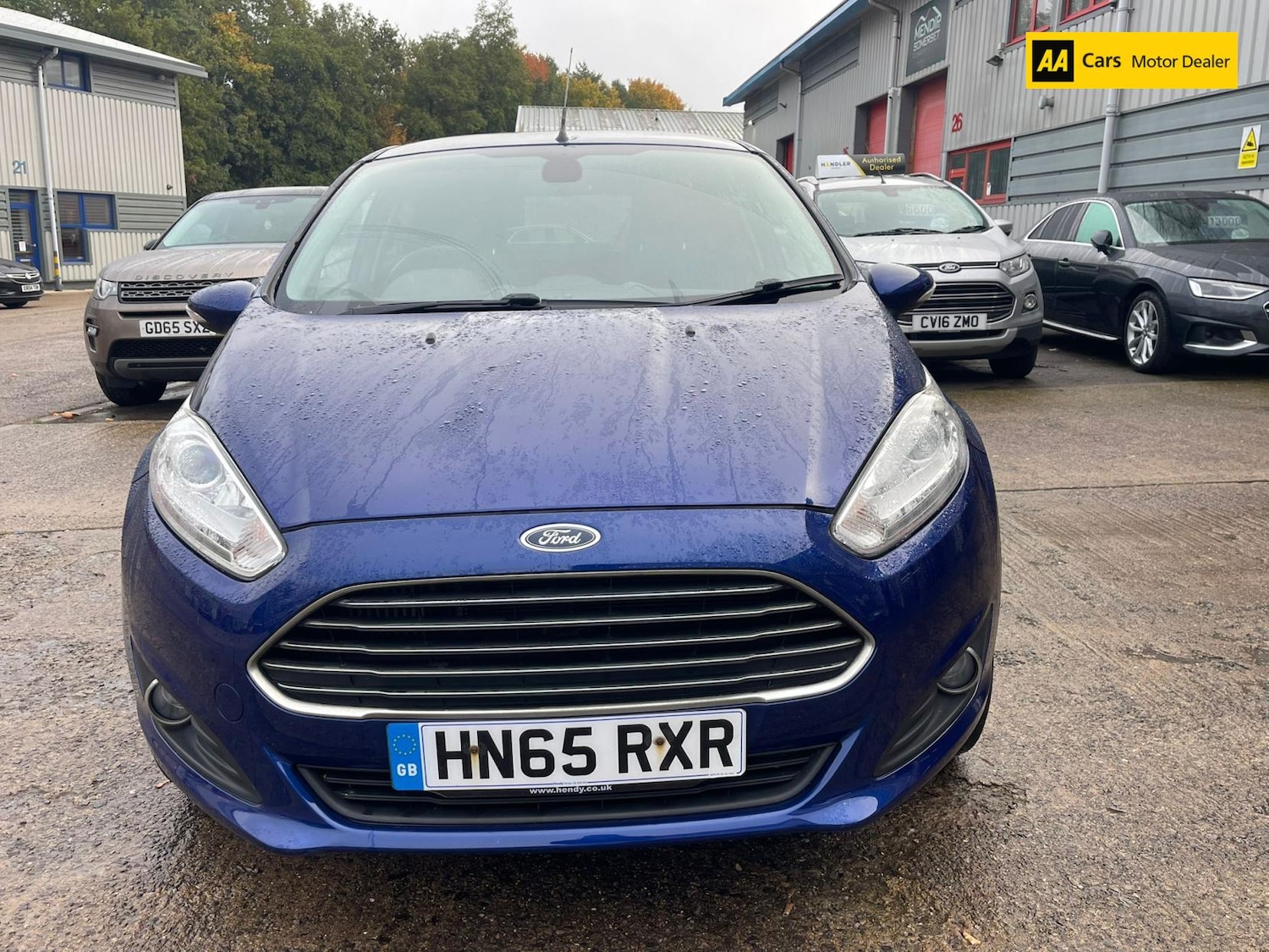 Used Ford Fiesta 2015 for sale - 76363511: Photo 2