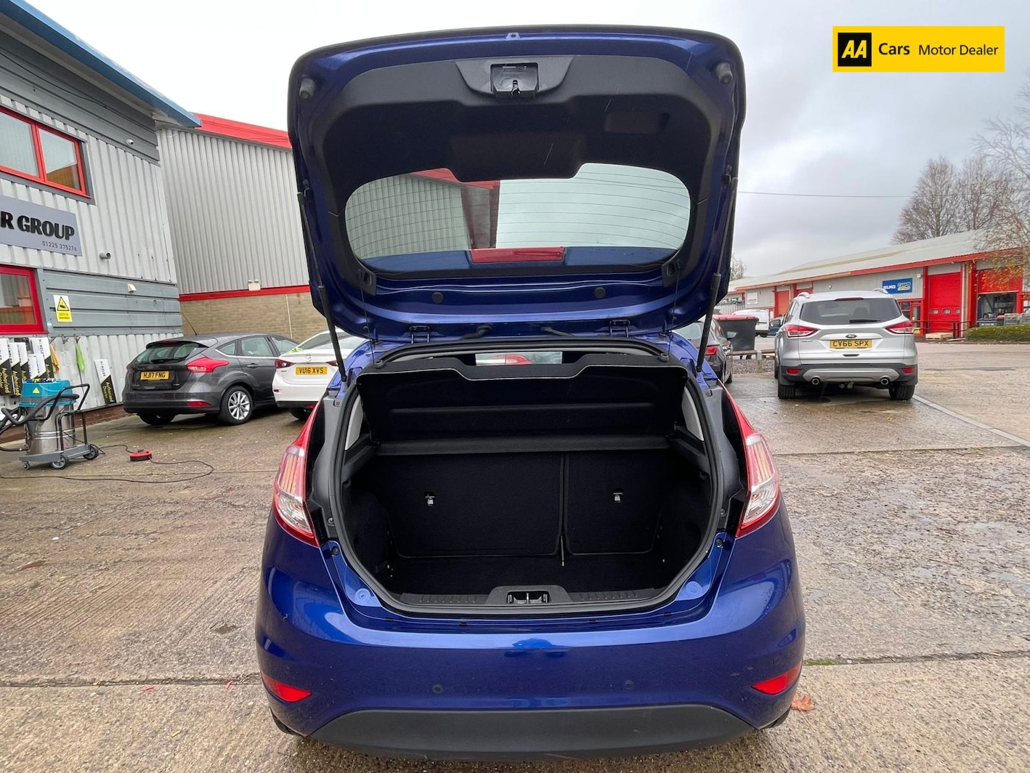 Used Ford Fiesta 2015 for sale - 76363511: Photo 25