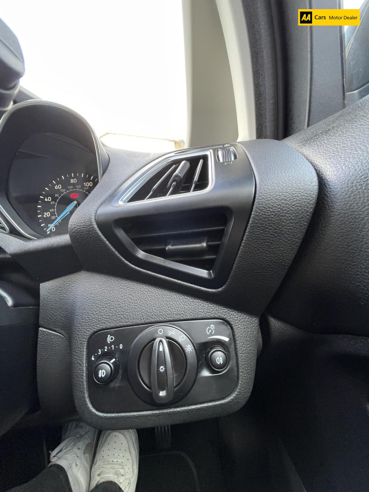 Used Ford C-Max 2015 for sale - 76709815: Photo 18