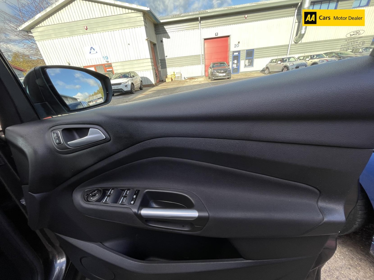 Used Ford C-Max 2015 for sale - 76709815: Photo 23