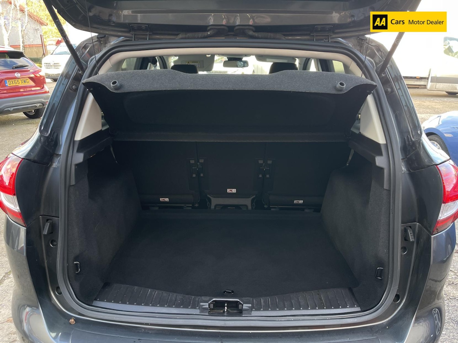 Used Ford C-Max 2015 for sale - 76709815: Photo 26