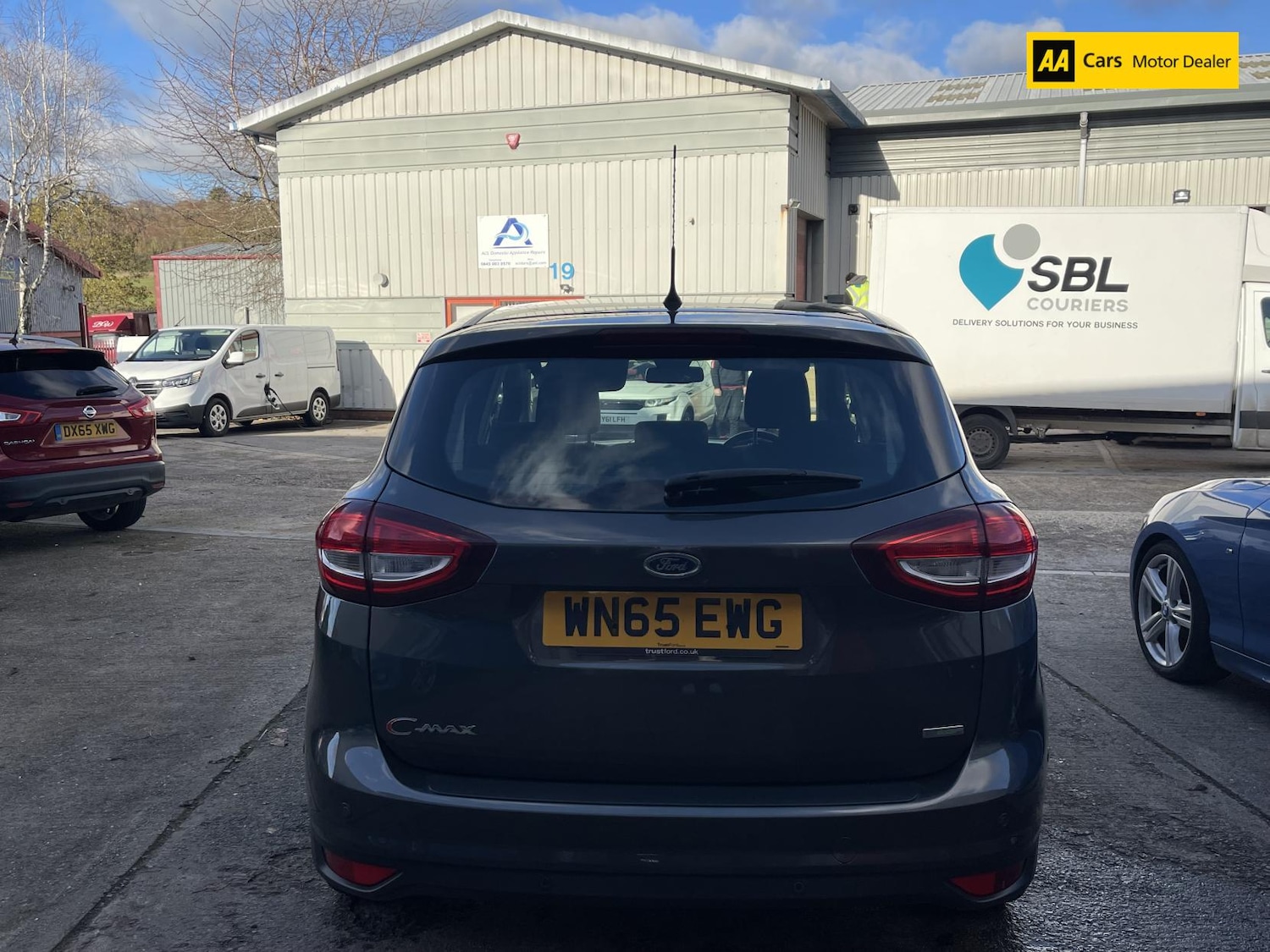 Used Ford C-Max 2015 for sale - 76709815: Photo 6