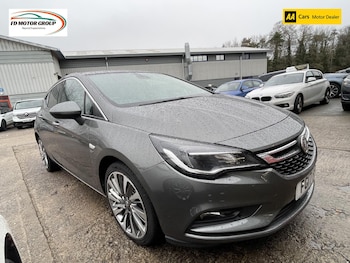 Used Vauxhall Astra 2017 for sale - 77289544: Photo