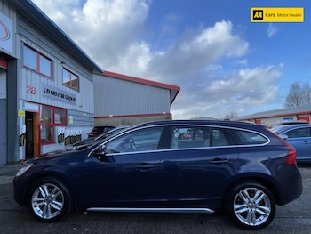 Used Volvo V60 2012 for sale - 77300651: Photo
