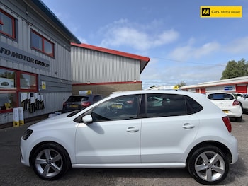 Used Volkswagen Polo 2014 for sale - 78688570: Photo