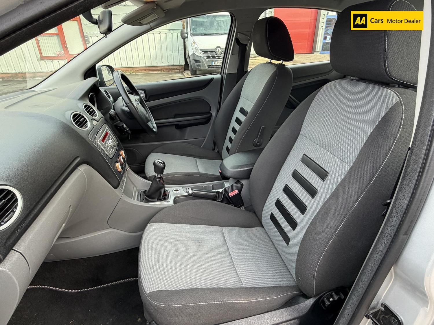 Used Ford Focus 2009 for sale - 77399353: Photo 11