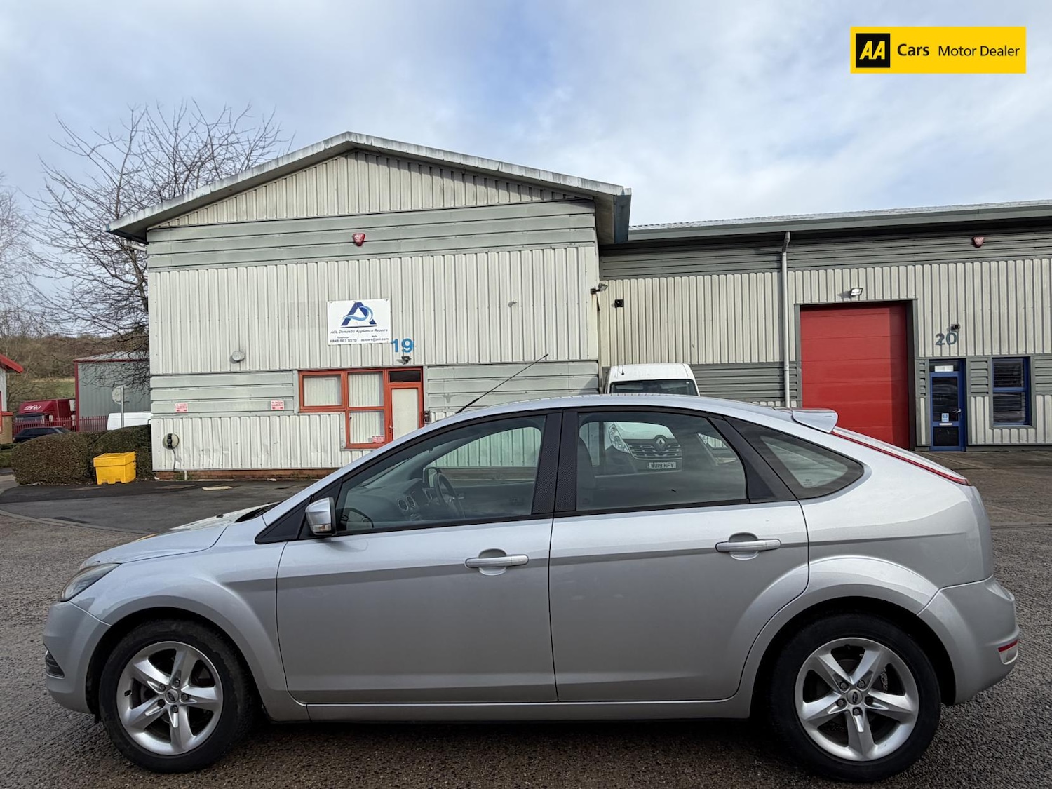Used Ford Focus 2009 for sale - 77399353: Photo 4