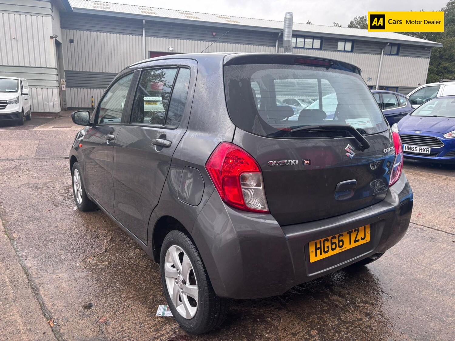 Used Suzuki Celerio 2017 for sale - 76325871: Photo 5