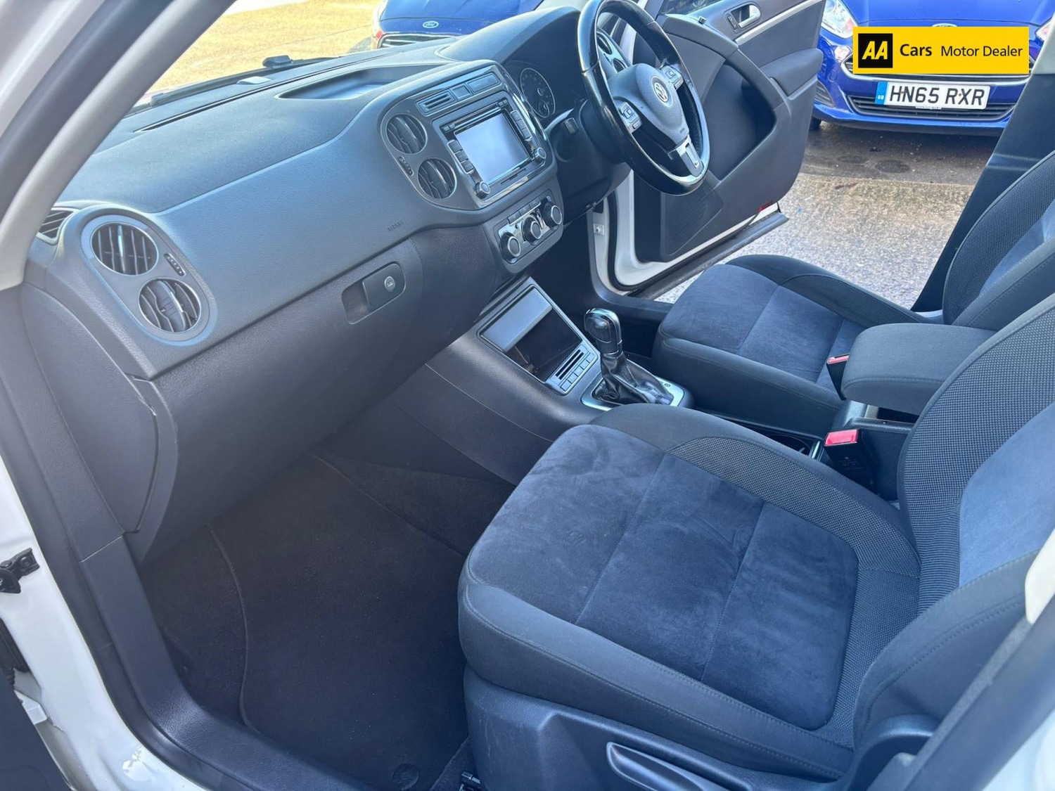 Used Volkswagen Tiguan 2012 for sale - 76415629: Photo 10