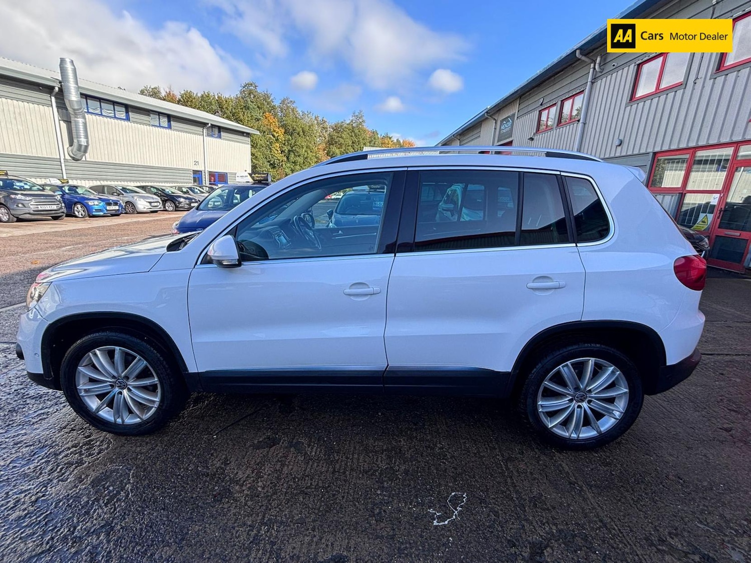Used Volkswagen Tiguan 2012 for sale - 76415629: Photo 4
