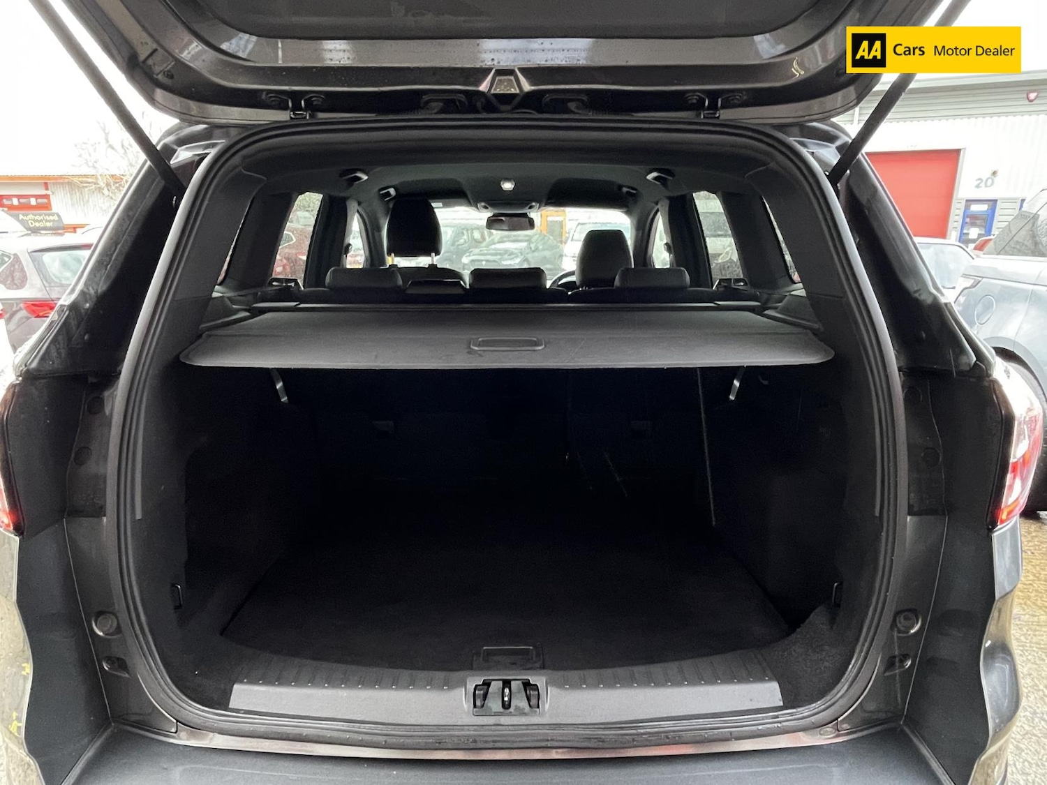 Used Ford Kuga 2018 for sale - 76864292: Photo 28