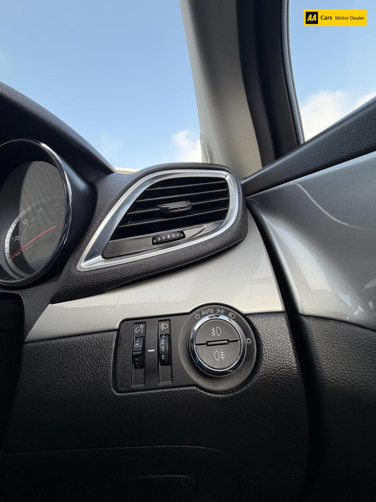 Used Vauxhall Mokka 2015 for sale - 77918199: Photo 18