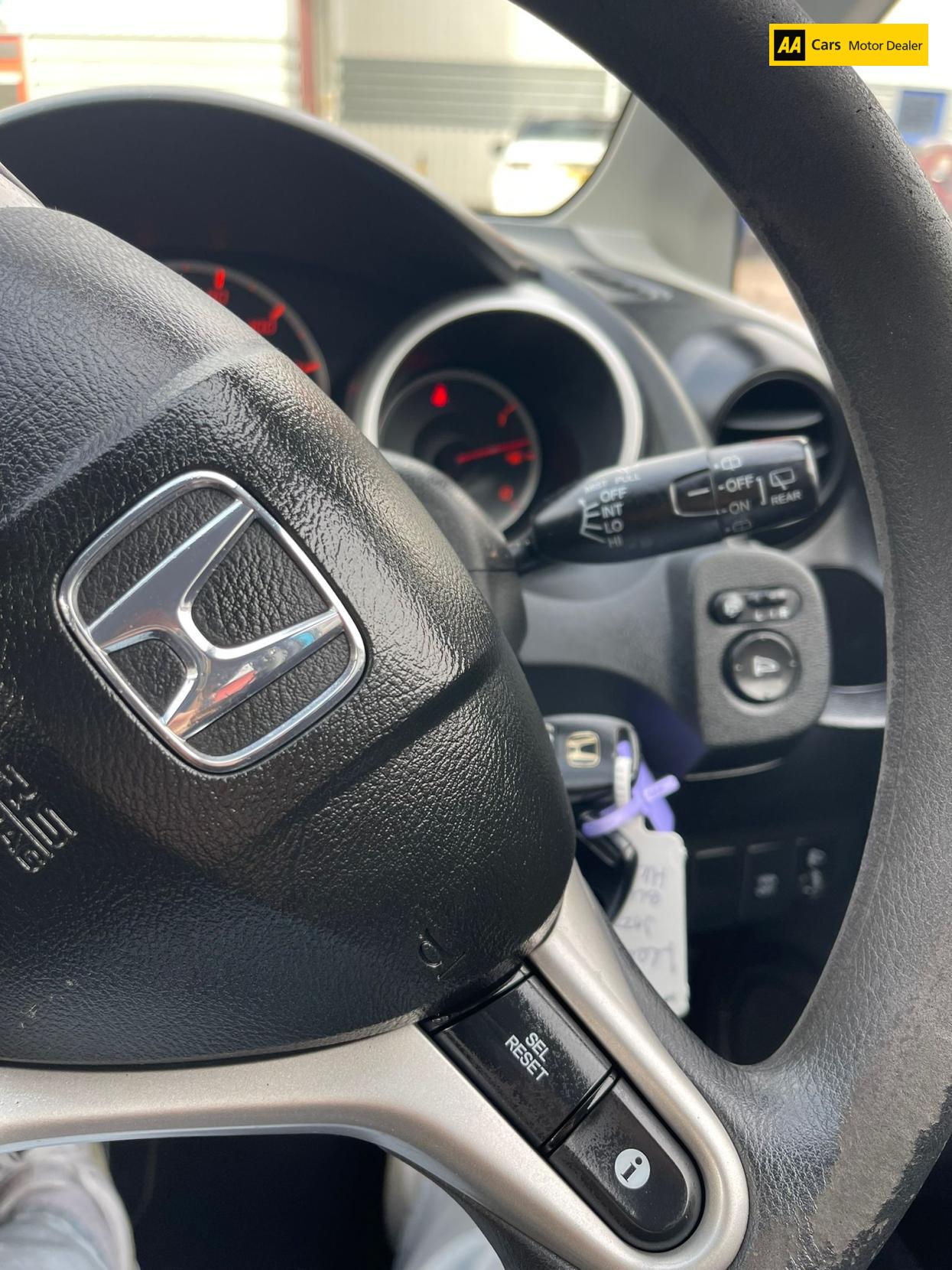 Used Honda Jazz 2011 for sale - 76325870: Photo 13