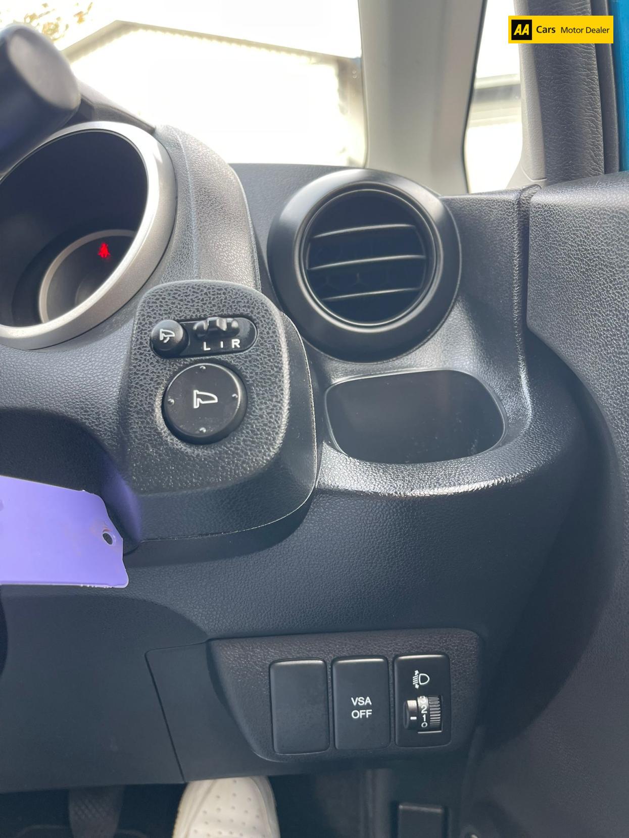 Used Honda Jazz 2011 for sale - 76325870: Photo 14