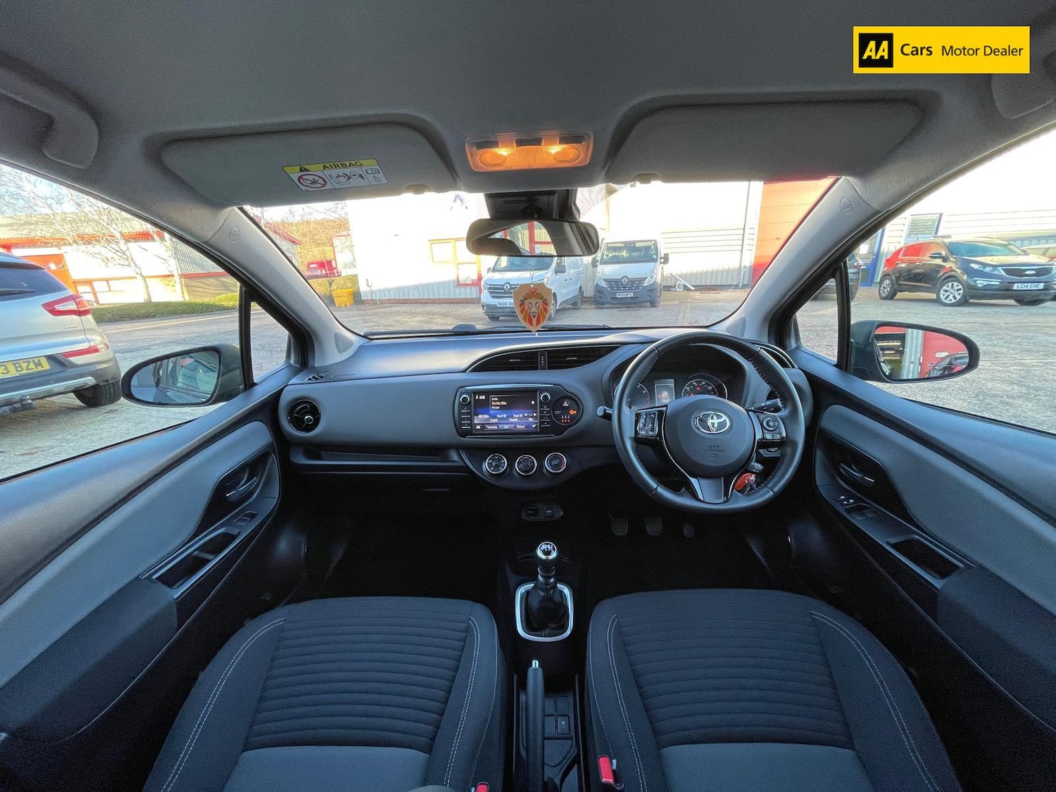 Used Toyota Yaris 2017 for sale - 77055750: Photo 14