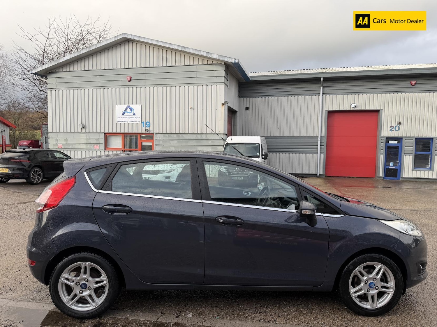 Used Ford Fiesta 2014 for sale - 77466070: Photo 8