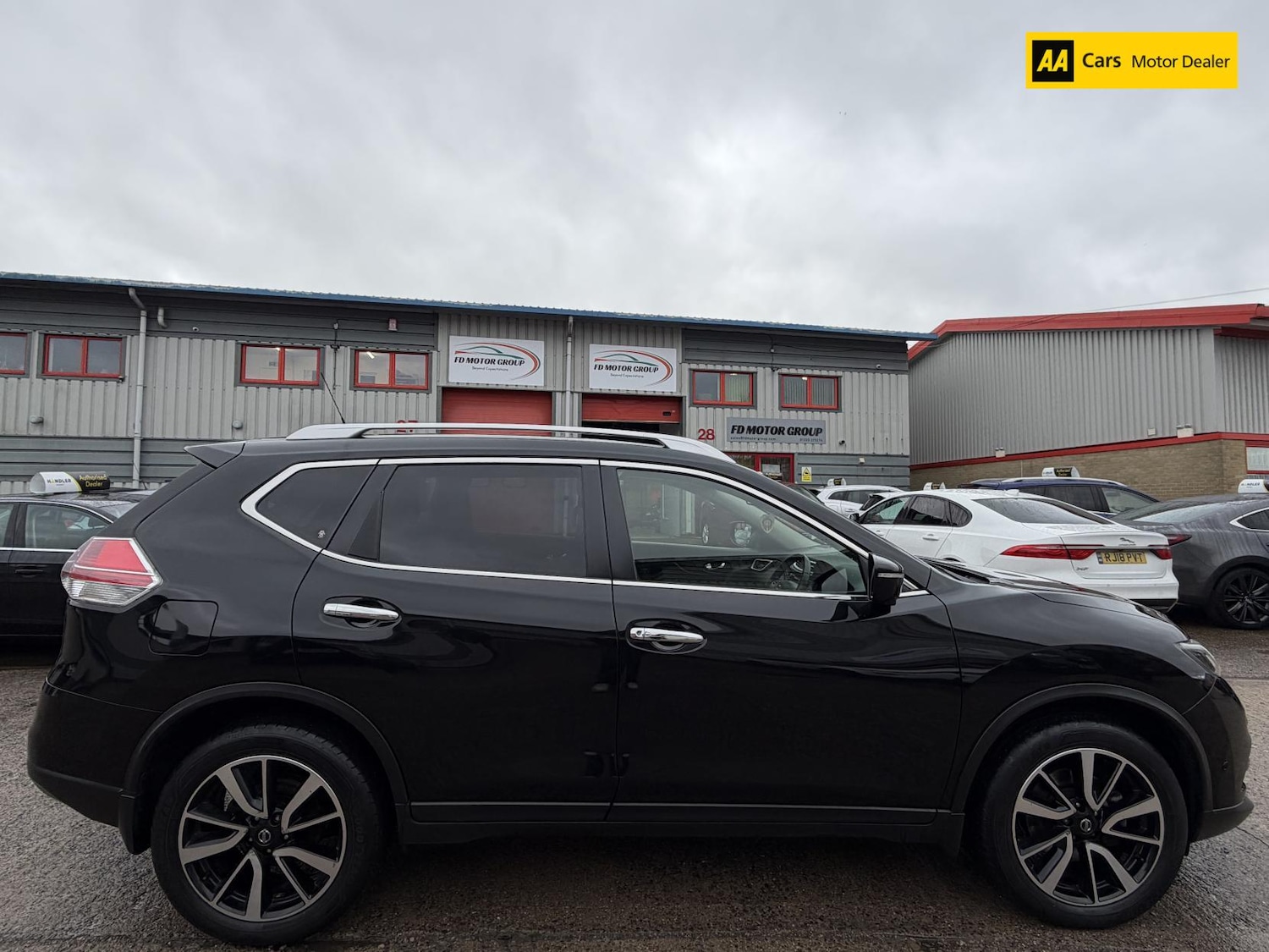 Used Nissan X-Trail 2017 for sale - 77691080: Photo 8