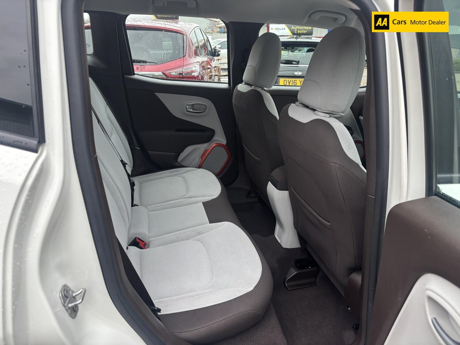 Used Jeep Renegade 2016 for sale - 77406507: Photo 10