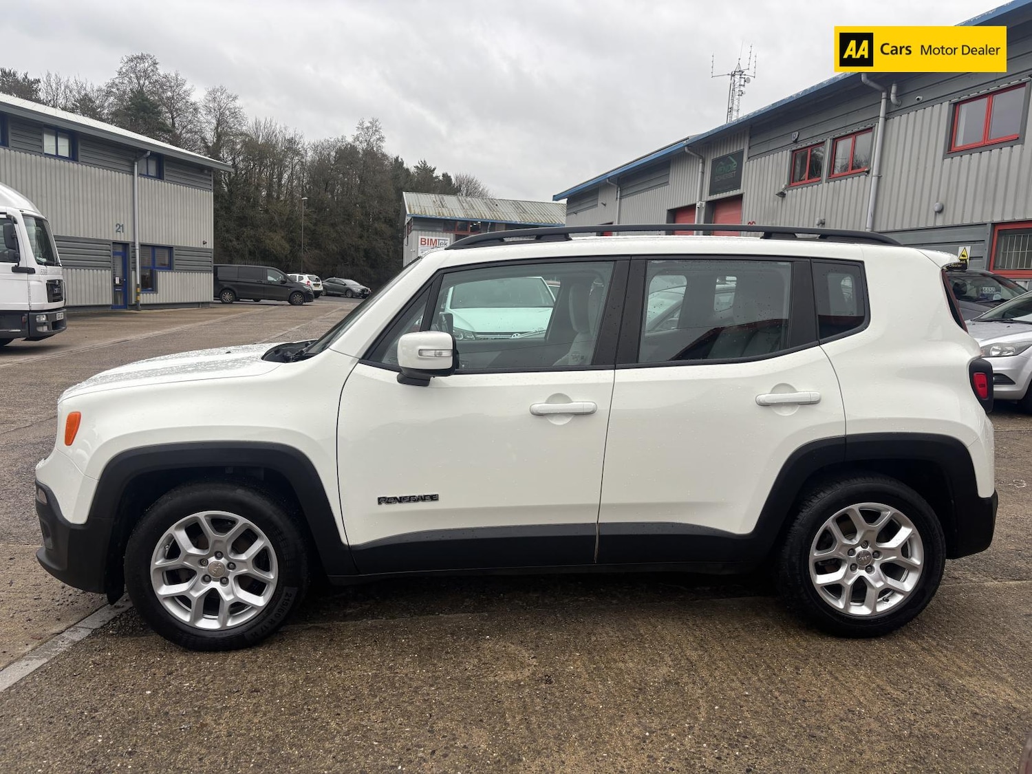 Used Jeep Renegade 2016 for sale - 77406507: Photo 4
