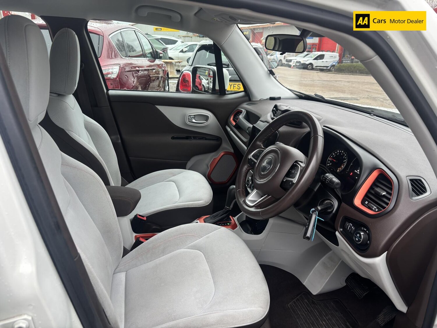 Used Jeep Renegade 2016 for sale - 77406507: Photo 9