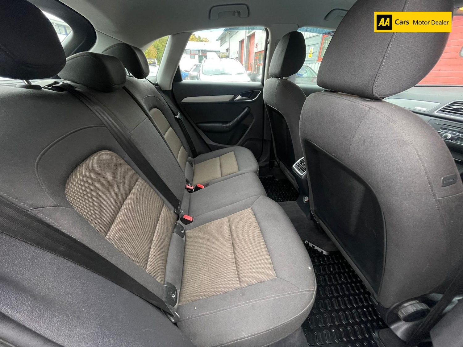 Used Audi Q3 2014 for sale - 76452695: Photo 12