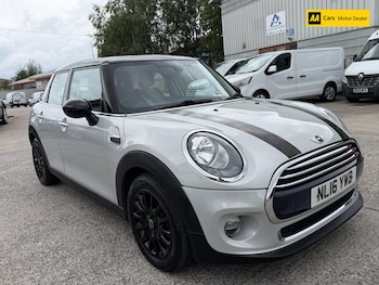 Used MINI Hatch 2016 for sale - 78965200: Photo