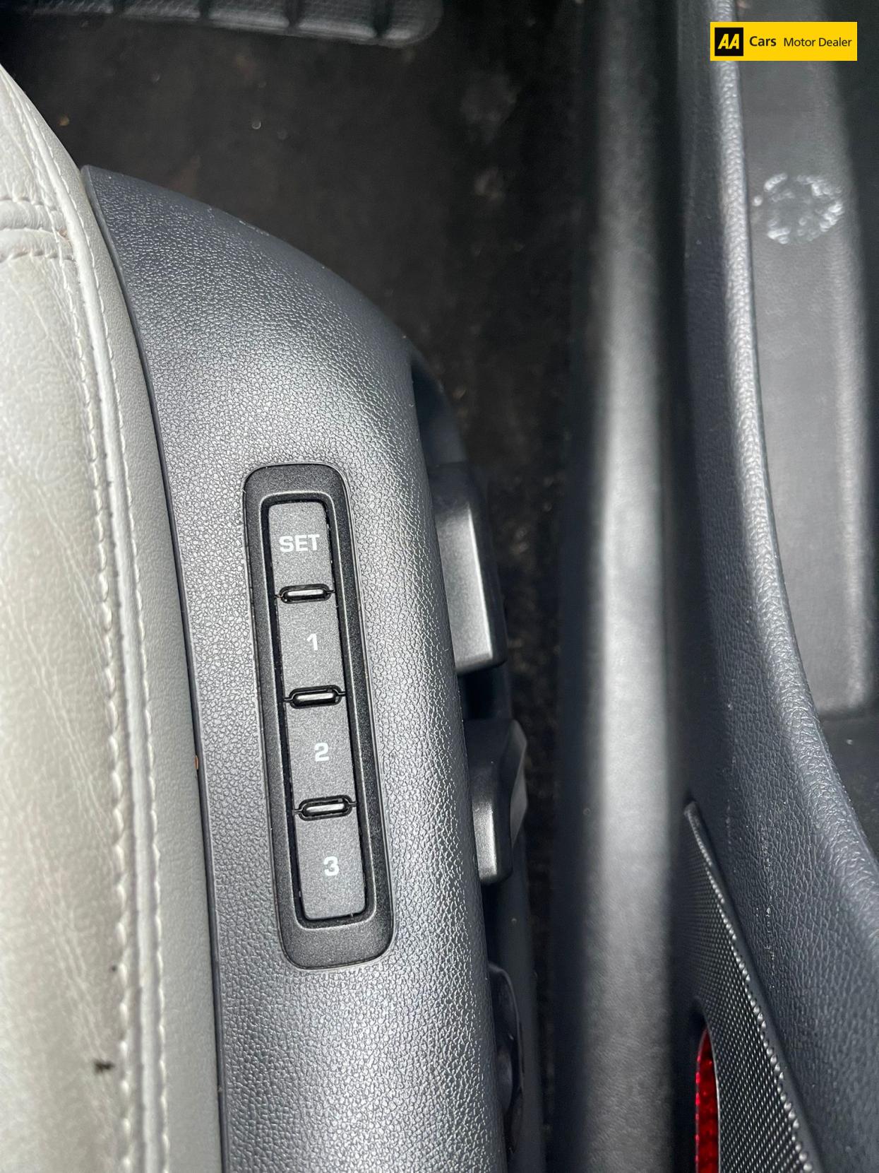 Used Skoda Octavia 2010 for sale - 76486916: Photo 20