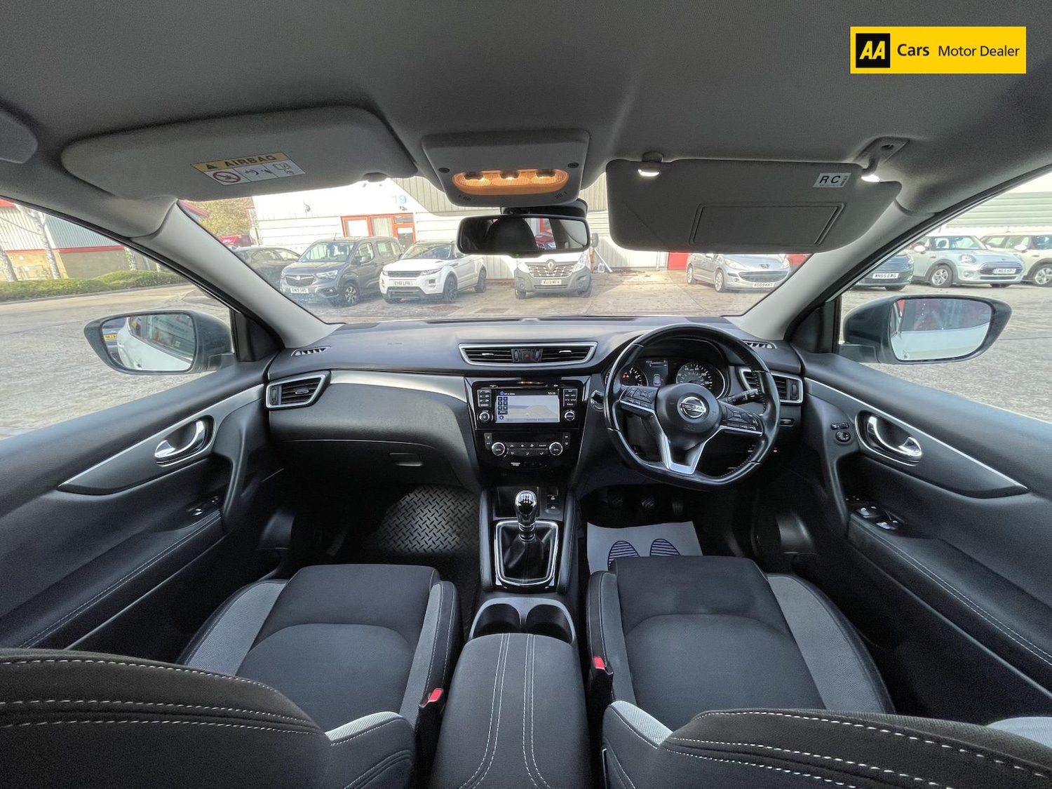 Used Nissan Qashqai 2017 for sale - 76709832: Photo 10