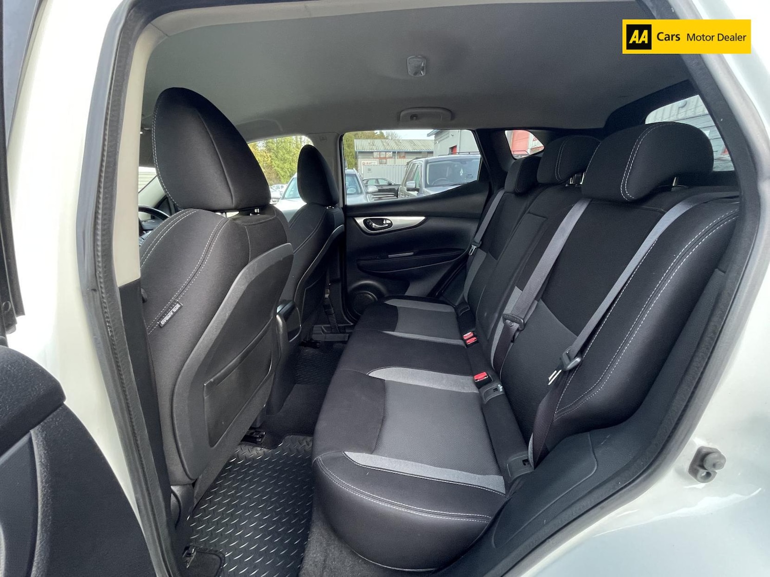 Used Nissan Qashqai 2017 for sale - 76709832: Photo 11