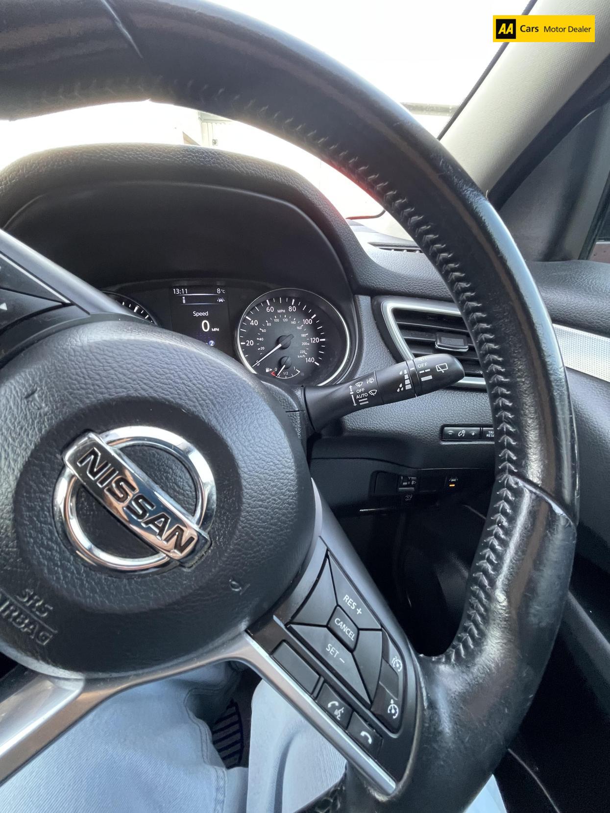 Used Nissan Qashqai 2017 for sale - 76709832: Photo 20