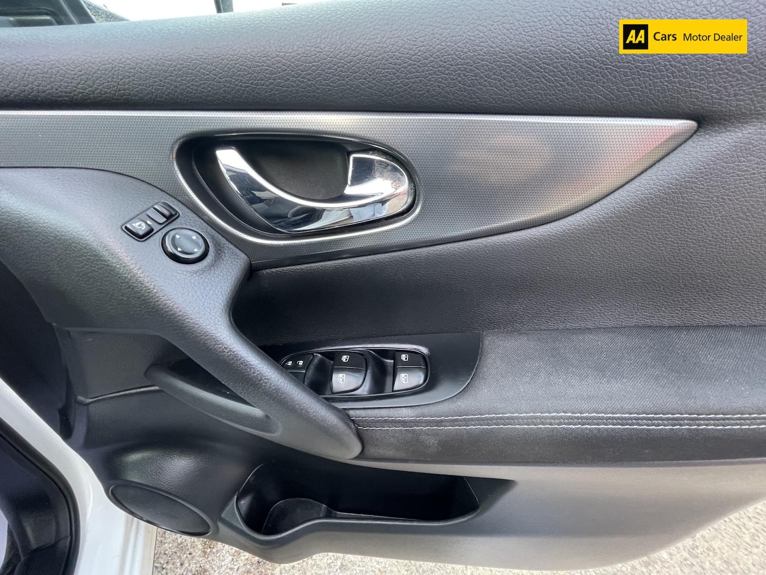 Used Nissan Qashqai 2017 for sale - 76709832: Photo 22