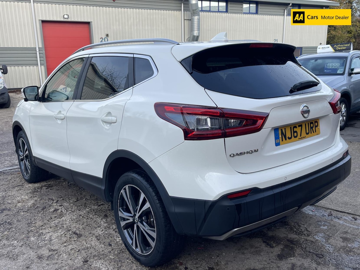 Used Nissan Qashqai 2017 for sale - 76709832: Photo 5