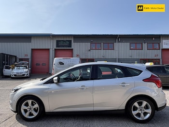 Used Ford Focus 2014 for sale - 79302651: Photo