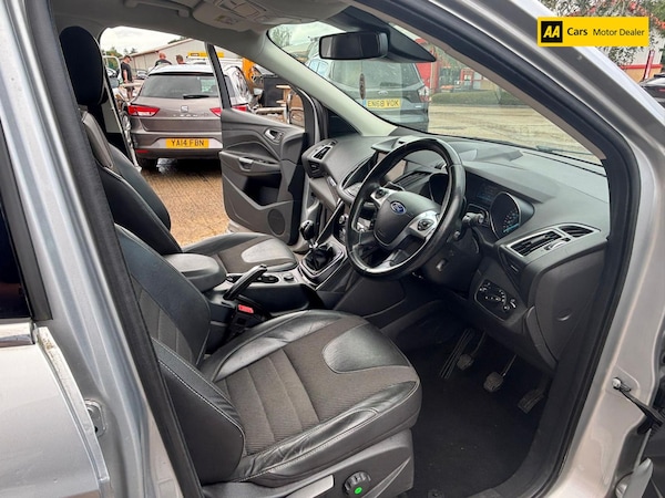 Used Ford Kuga 2016 for sale - 75274832: Photo 15
