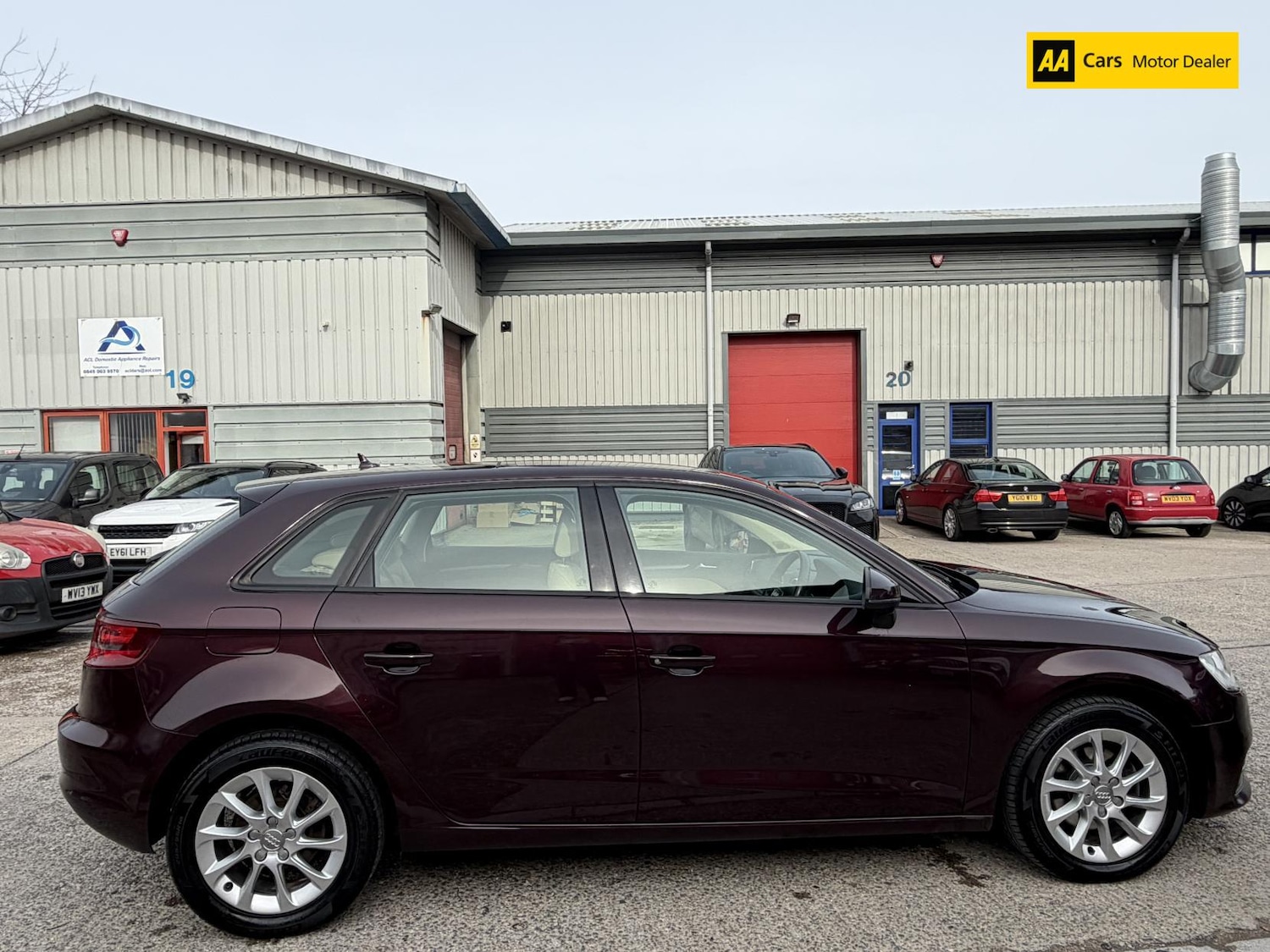 Used Audi A3 2014 for sale - 77619398: Photo 8