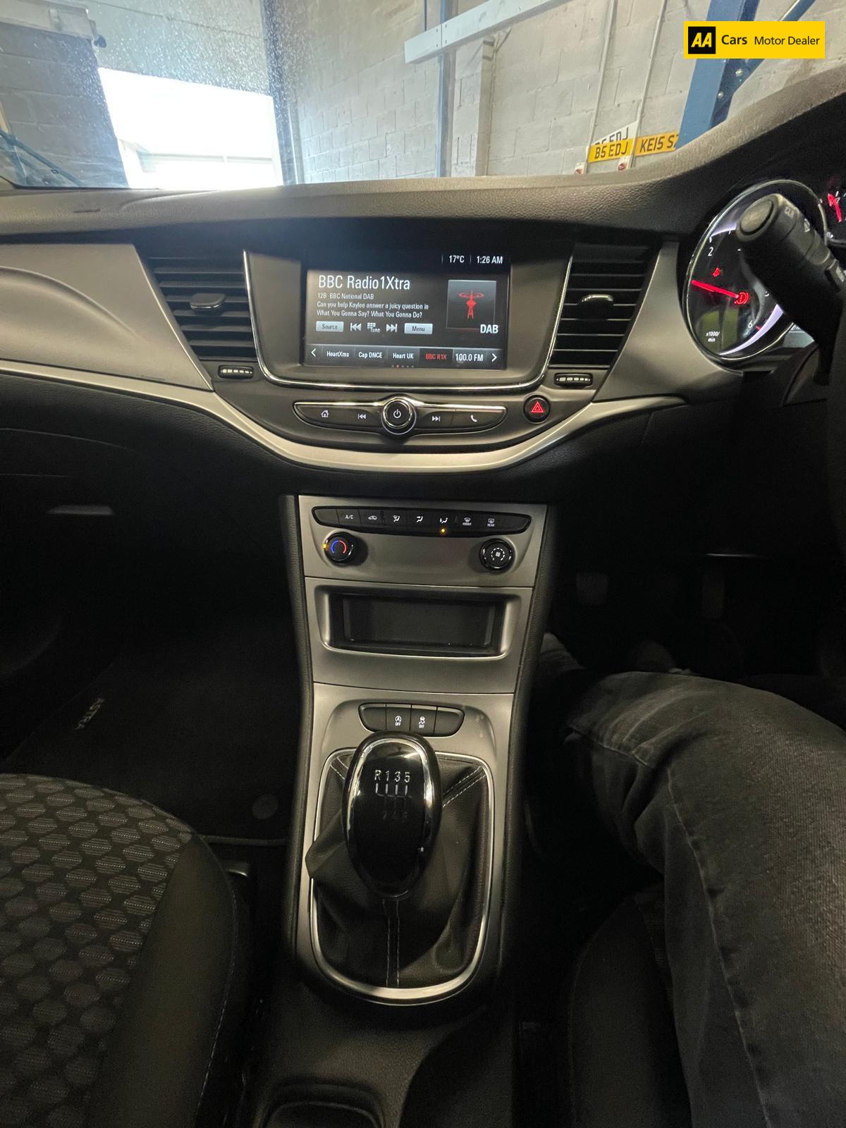 Used Vauxhall Astra 2019 for sale - 76162161: Photo 14