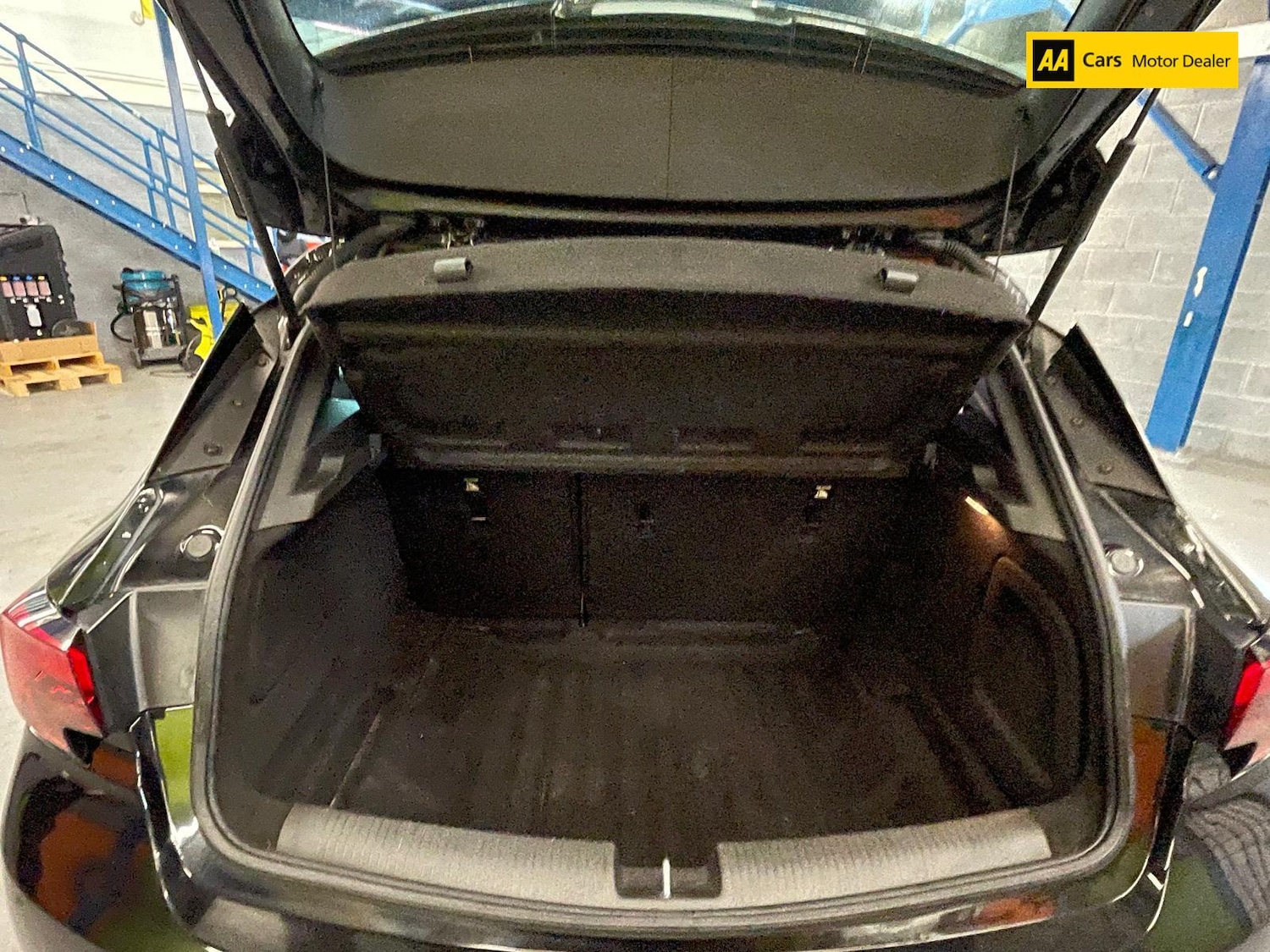 Used Vauxhall Astra 2019 for sale - 76162161: Photo 21