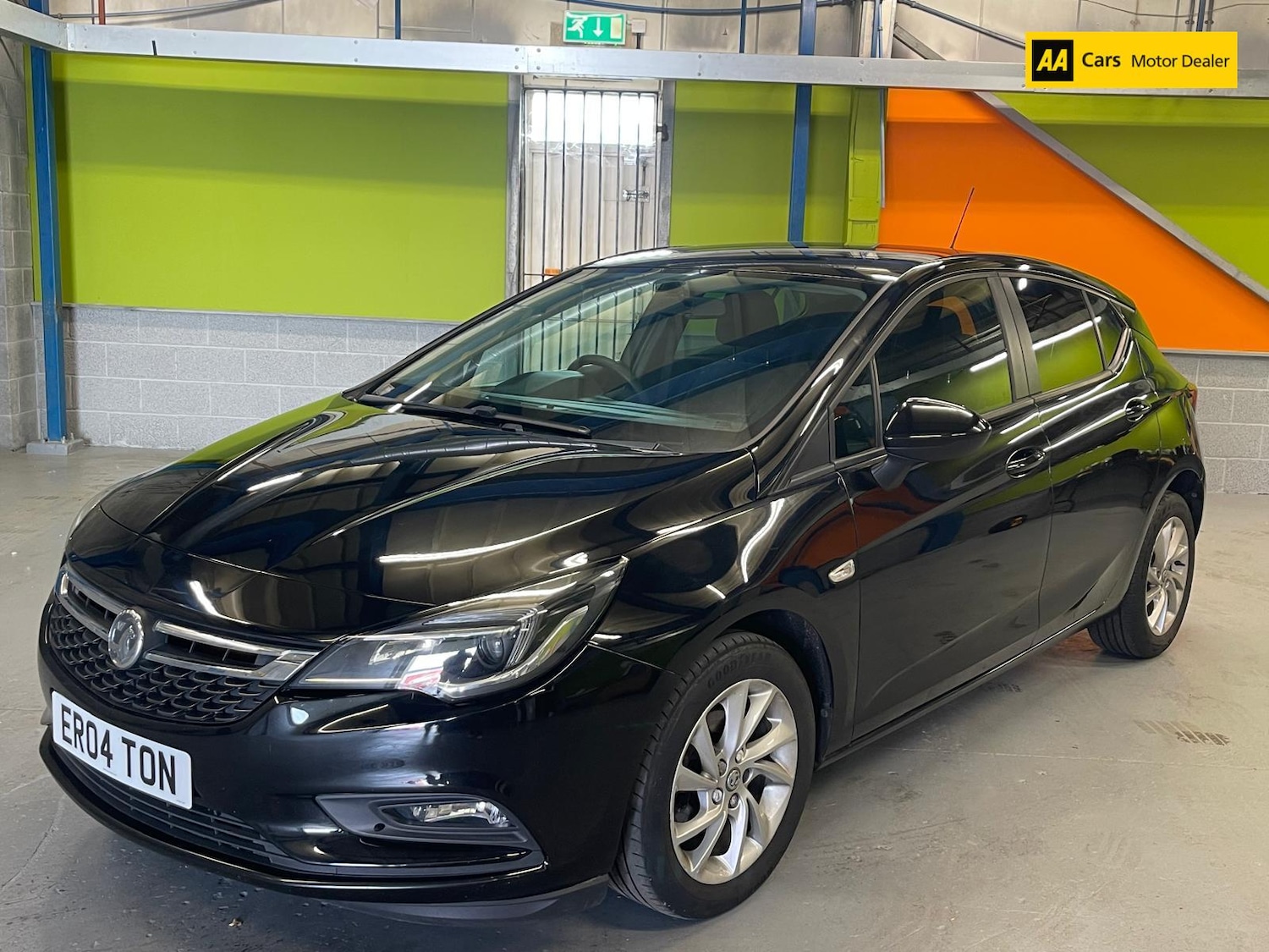 Used Vauxhall Astra 2019 for sale - 76162161: Photo 3
