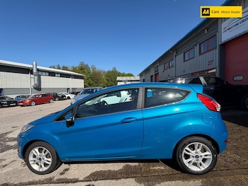 Used Ford Fiesta 2015 for sale - 78486678: Photo