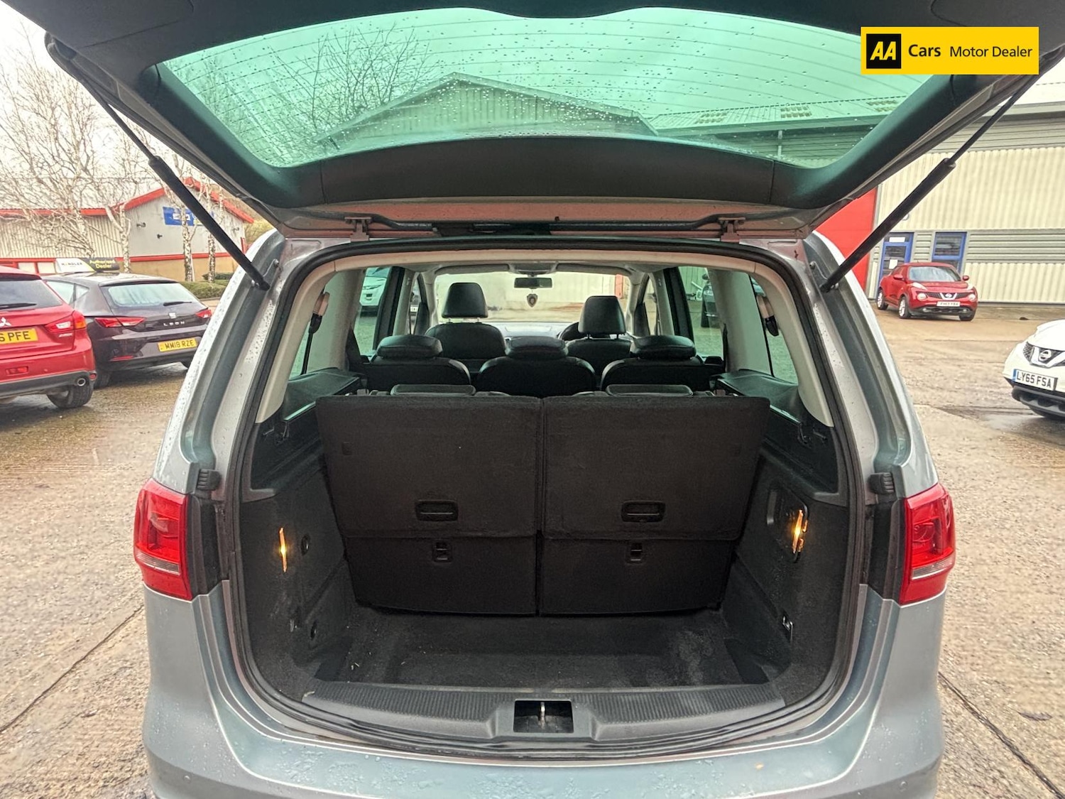 Used Volkswagen Sharan 2010 for sale - 77170697: Photo 13