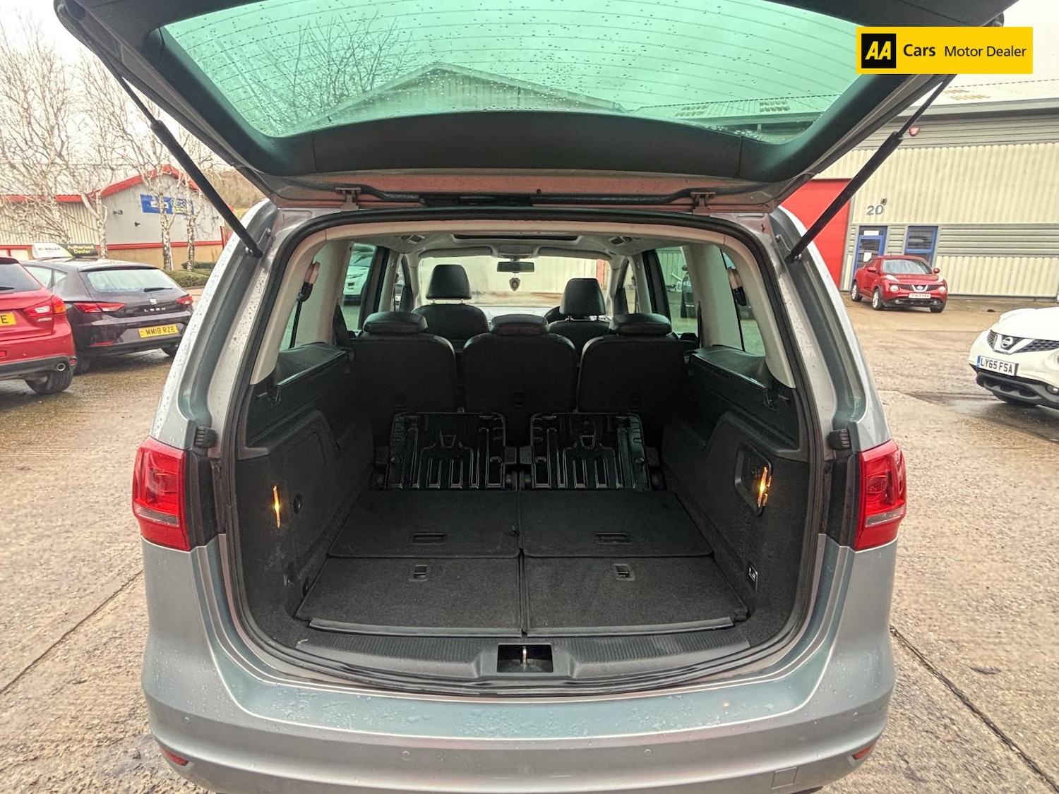 Used Volkswagen Sharan 2010 for sale - 77170697: Photo 14